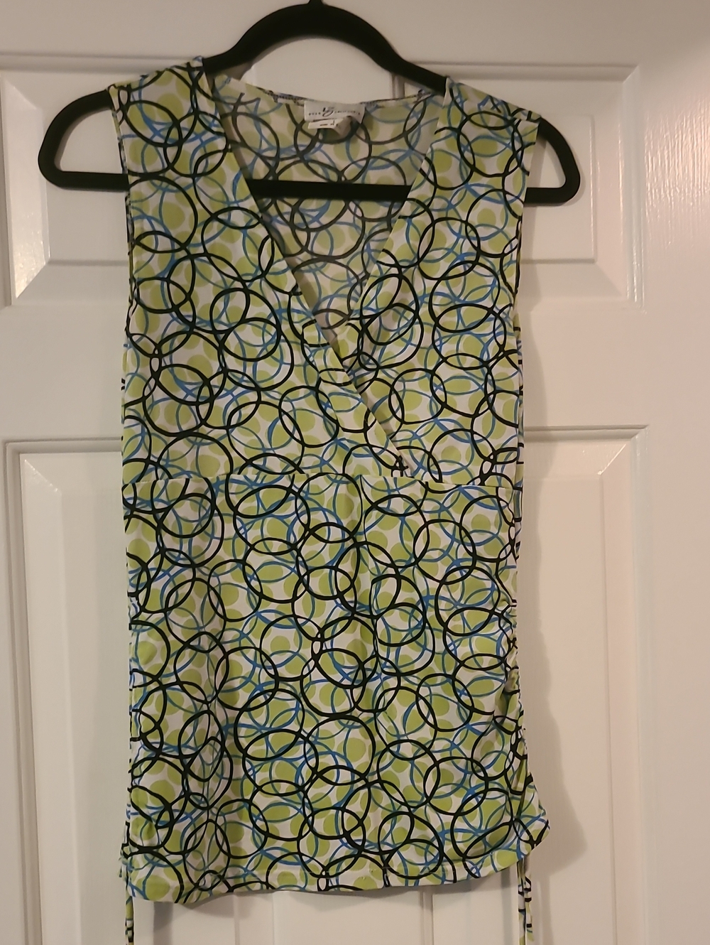 Byer California Lime Green Geometric Sleeveless Wrap Top